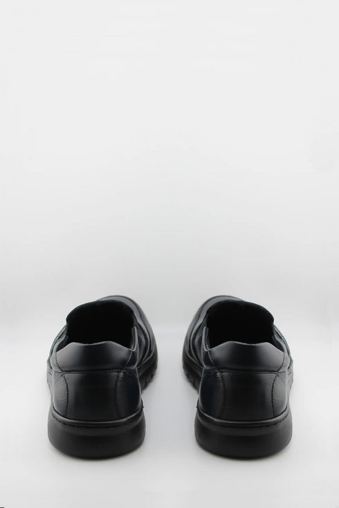 Baerchi Men Slip-On Leather Loafers with Stitch Detailing